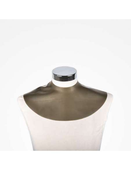 Capa de corte ajustable.